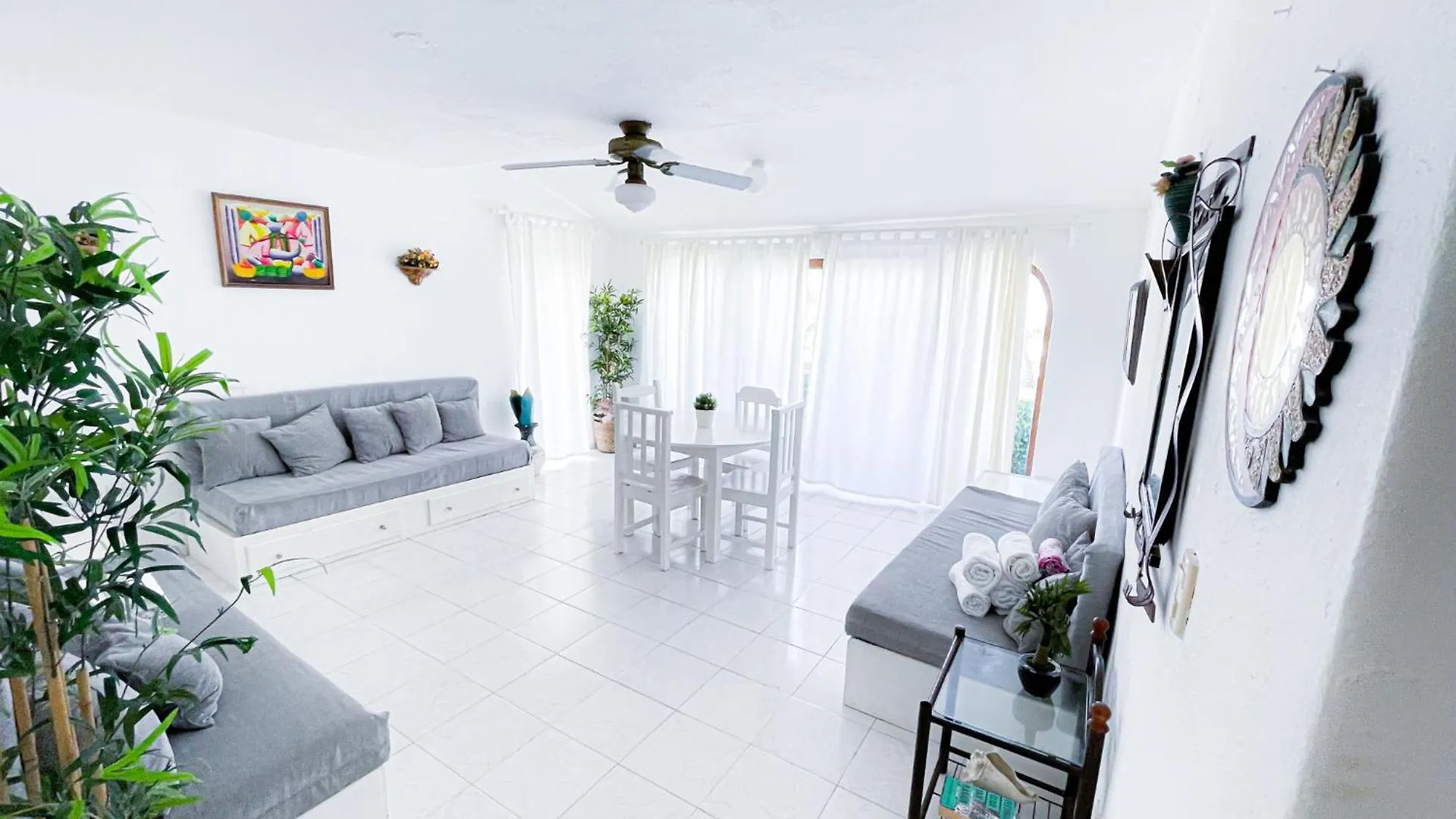 Beach Villas & Apartments Ocean & Garden View Wifi Bbq Beach Club & Spa Punta Cana Hotel