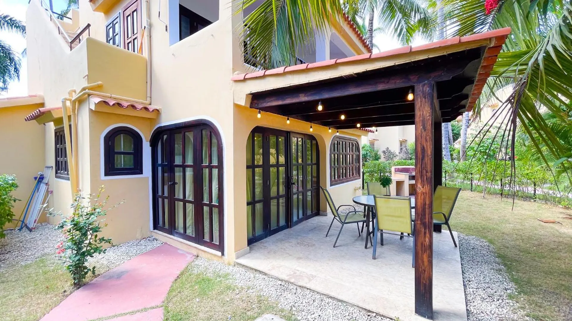 Beach Villas & Apartments Ocean & Garden View Wifi Bbq Beach Club & Spa Punta Cana Hotel